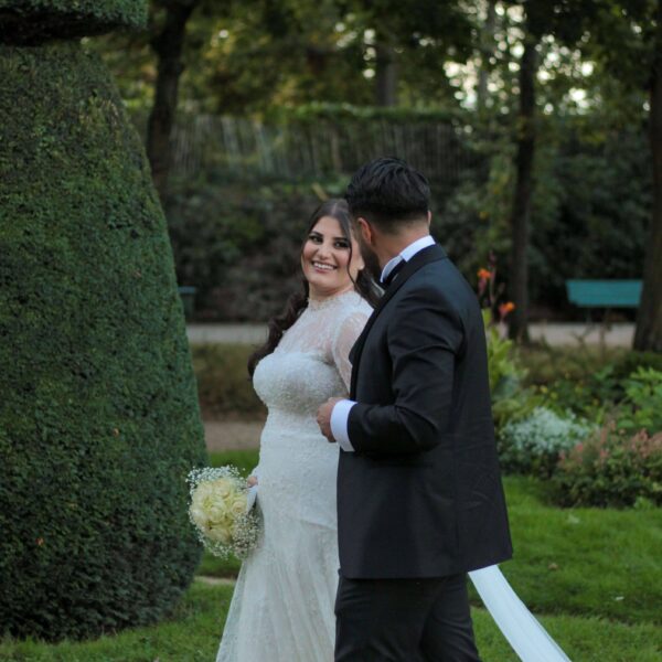 Photo de mariage sourire Angers Trélazé